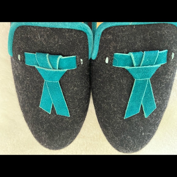 Cole Haan Nike air  grey flannel and velvet loafer womens 6.5 - Picture 2 of 3